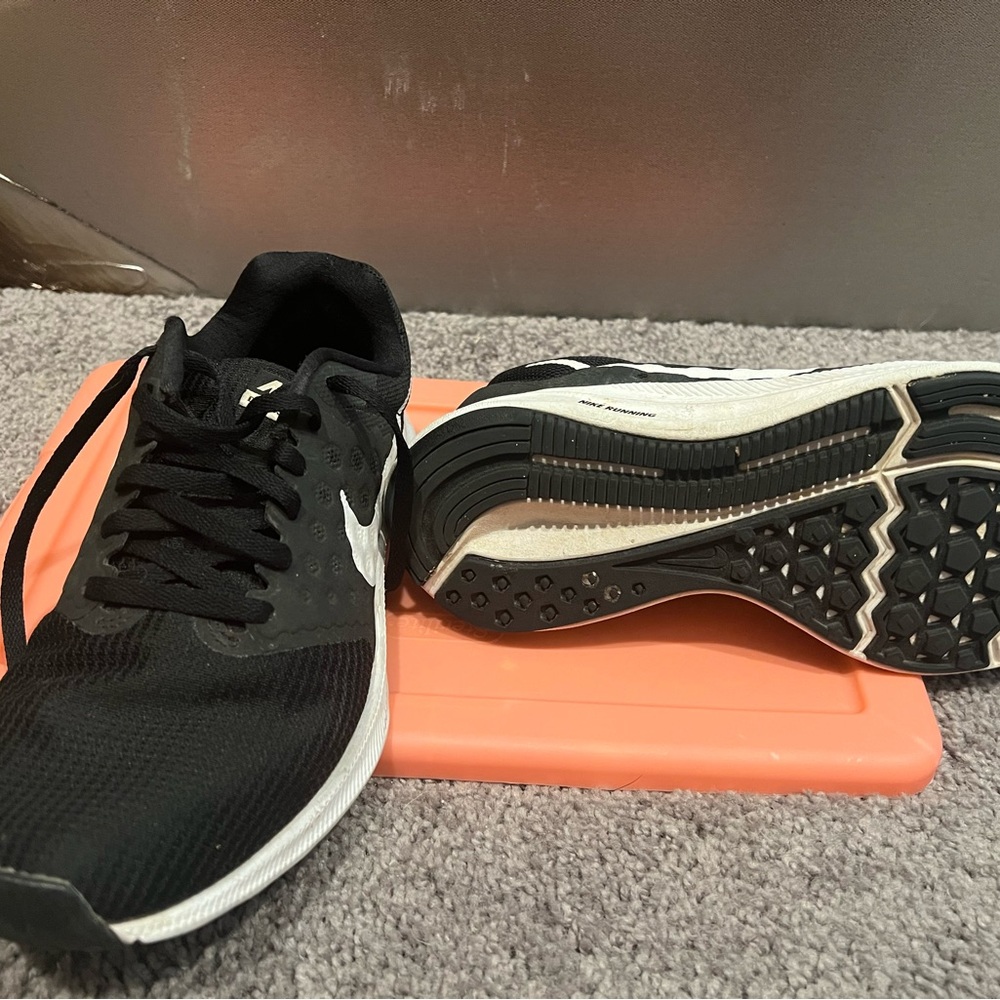 Nike some wear and tear no box